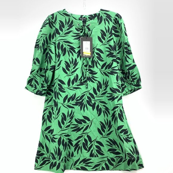 Who What Wear Dresses & Skirts - Who What Wear Green Island Palm XS #X040